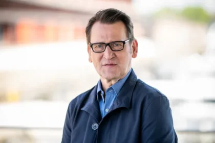 welche krankheit hat ingo naujoks